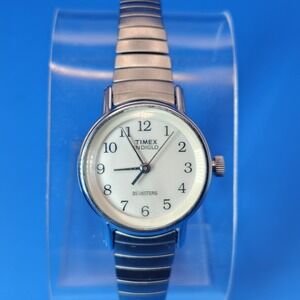 Vintage 1993 Timex Indiglo 23mm Women's‎ Quartz Watch Stretch Bracelet